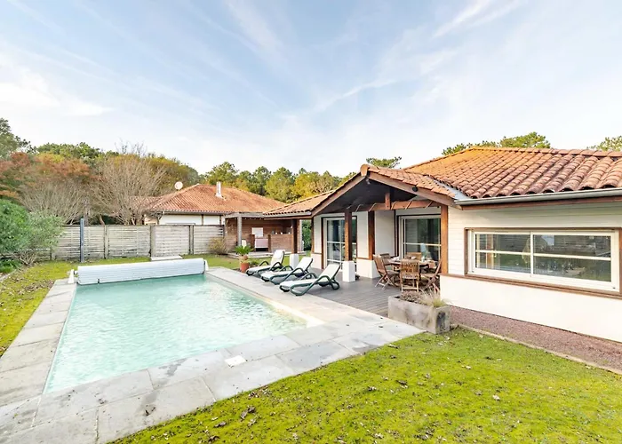 105 M Near The Ocean With Pool And Garden Holiday home